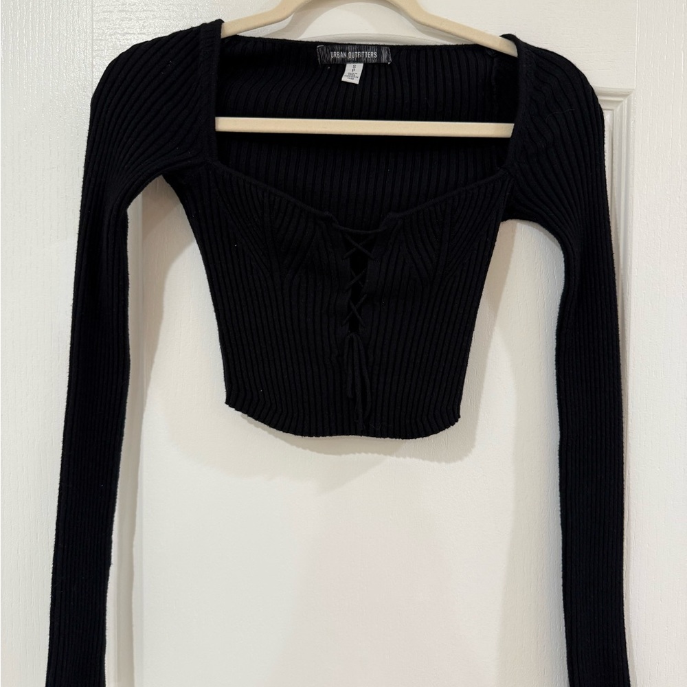 Black Lace-Up Ribbed Top - Picture 3 of 6